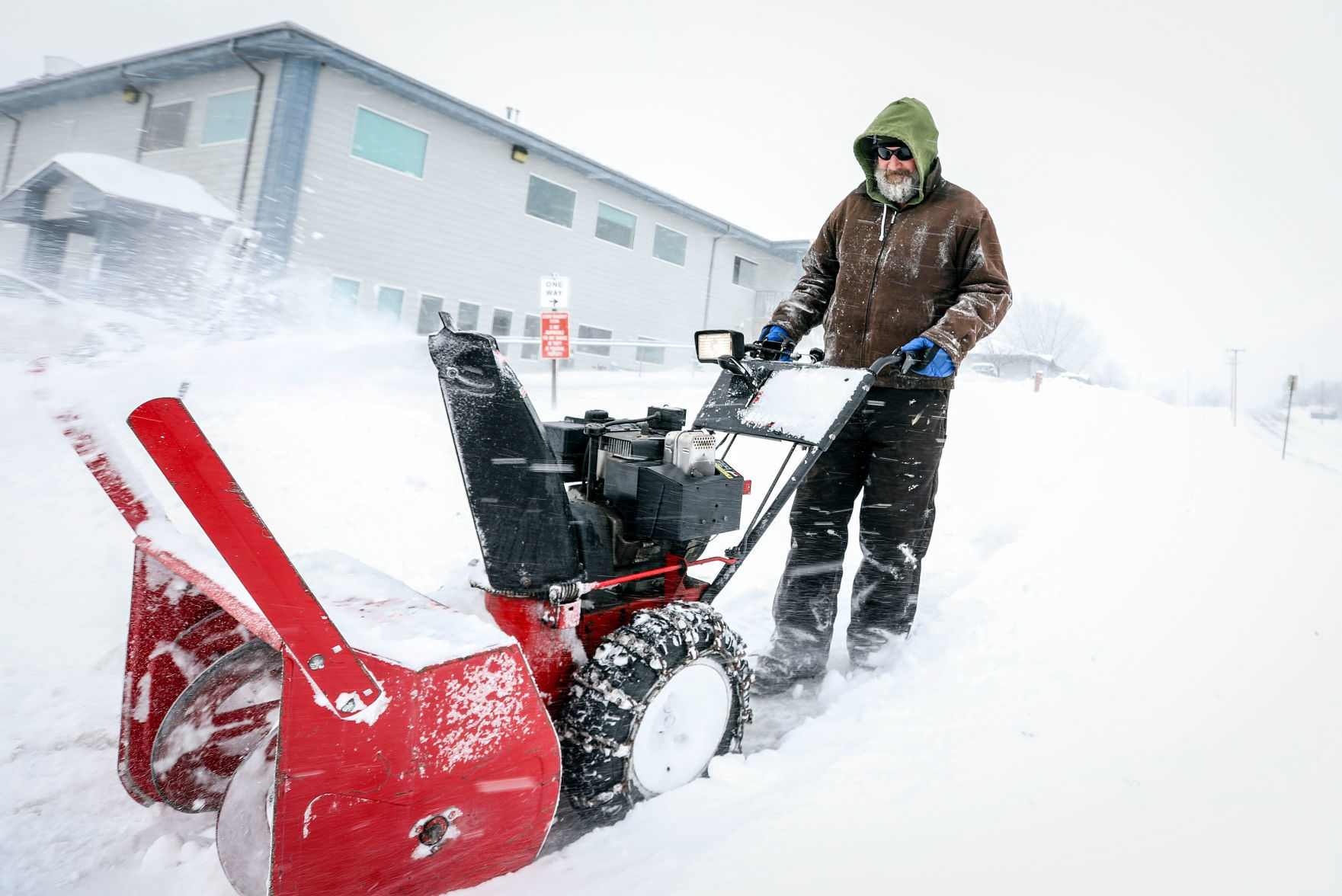 Second straight day of snow in Rapid City